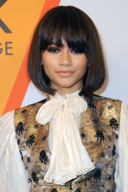 Volez, Vogez, Voyagez Louis Vuitton sergi lansmanı, 86 Trinity Place, New York, NY Ekim 26, 2017 için gelen Zendaya. Fotoğraf: Kristin Callahan/Everett Collection 