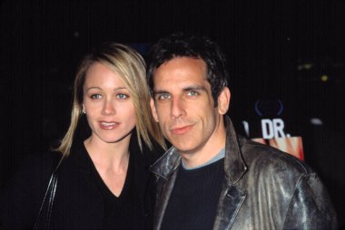 Christine Taylor ve ben stiller Mulholland Drive prömiyerinde, NY 10/6/2001, CJ Contino tarafından
