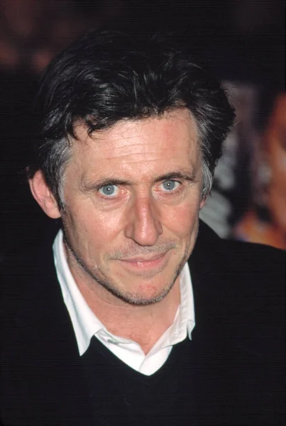 Gabriel Byrne Estreia Line 2001 — Fotografia de Stock