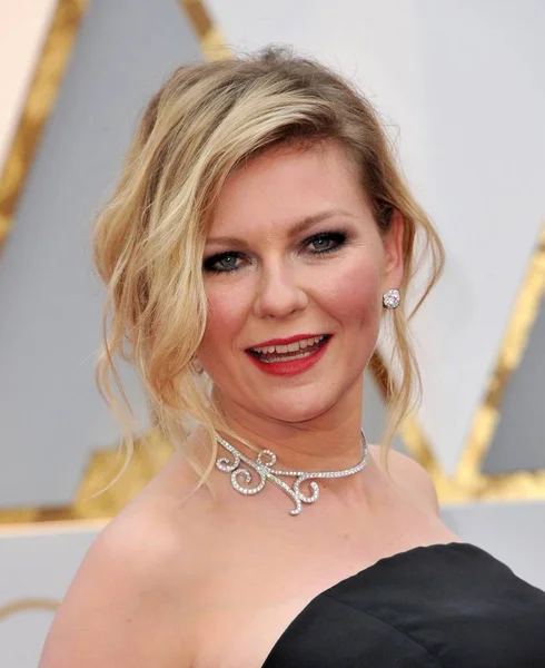 Kirsten Dunst Arrivals 89Th Academy Awards Oscars 2017 Arrivals Dolby — Stock Photo, Image