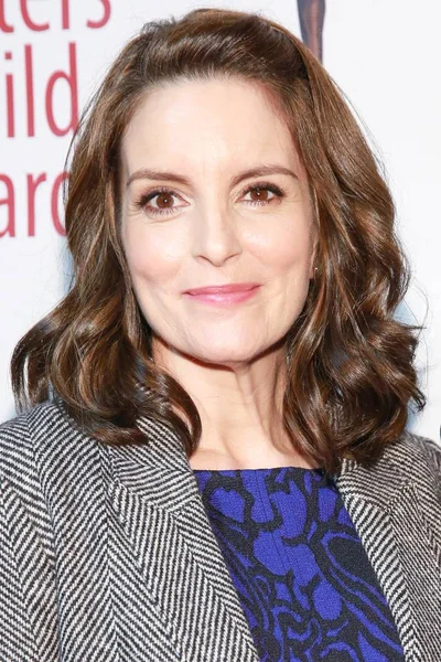 Tina Fey Las Llegadas Para 2018 Writers Guild Awards Wgas — Foto de Stock