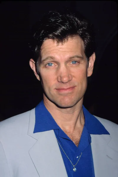 Chris Isaak Cable Positive Benefit 2001 — Foto Stock