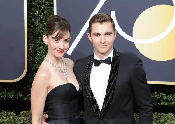 Alison Brie Dave Franco Yıllık Altın Küre Ödülleri Için Gelenler — Stok fotoğraf