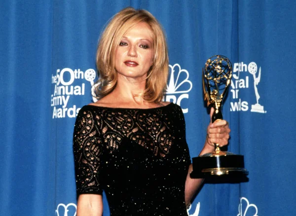 Ellen Barkin 50Th Annual Emmy Awards 1998 — Fotografia de Stock