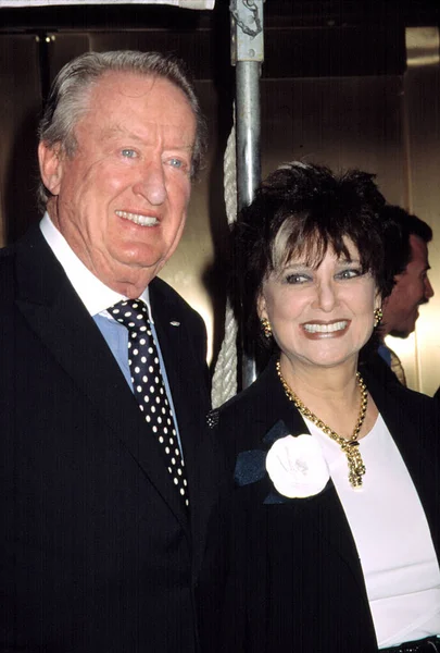 Tom Poston Suzanne Pleshette Nbc Upfront 2002 Contino — Stock Photo, Image