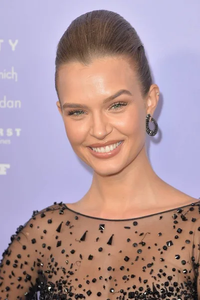 Josephine Skriver Arrivals Fragrance Foundation Awards Alice Tully Hall Lincoln — Stock Photo, Image