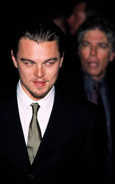 Leonardo Dicaprio Premiere Gangs New York 2002 — Stock Photo, Image