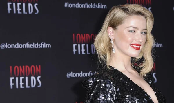 Amber Heard Las Llegadas Para London Fields Premiere London West — Foto de Stock