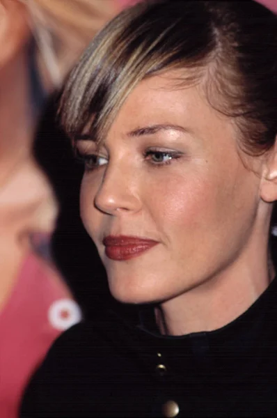 Connie Nielsen Bei Glamour Women Year Awards 2001 — Stockfoto