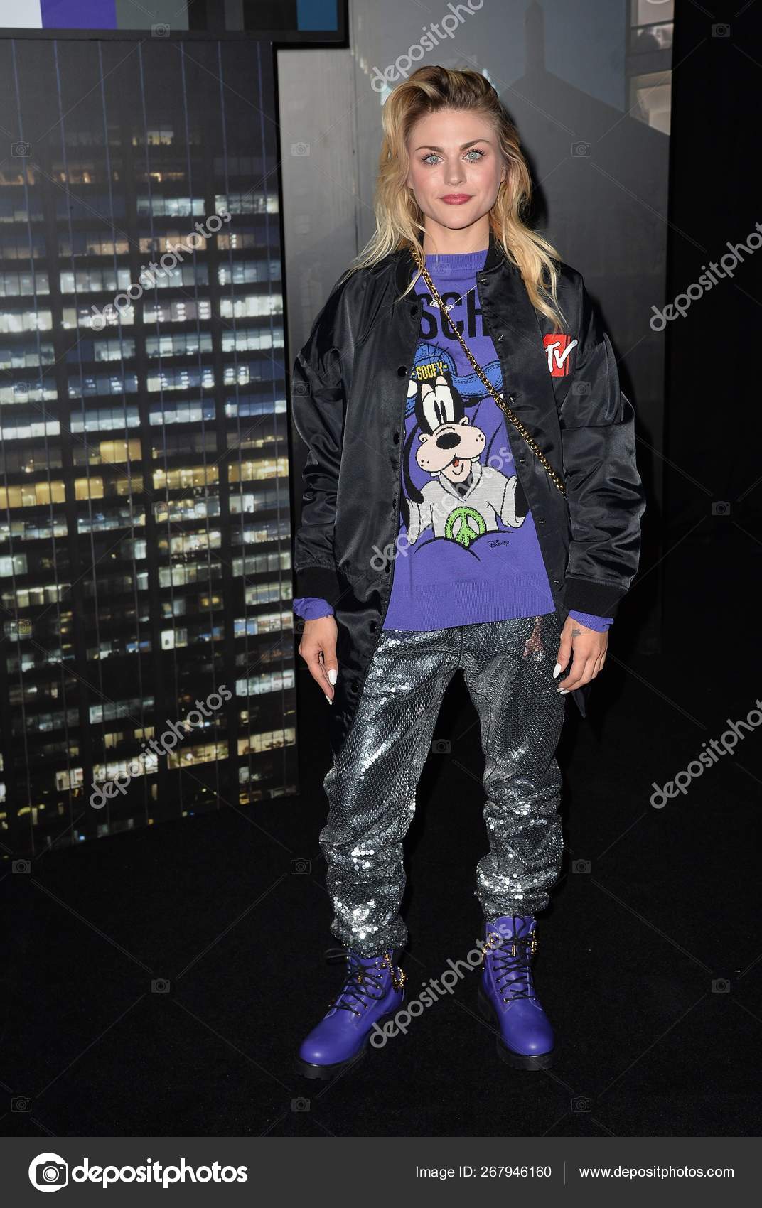 Moschino cobain sale