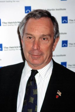 Mike Bloomberg de Hetrick Martin Emery Ödülleri, NY 11/12/2001 