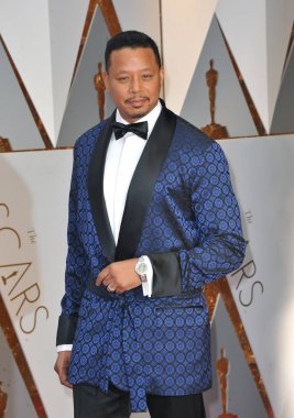 Terrence Howard (La Perla Sigara ceketi giyen) 89th Akademi Ödülleri Oscars 2017-gelenler 1, Hollywood ve Highland Center, Los Angeles, CA Şubat 26, 2017 de Dolby Theatre. Fotoğraf: Elizabeth Goodenough/Everett Collec