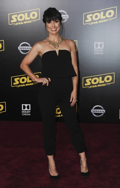 Constance Zimmer Las Llegadas Para Solo Star Wars Story Premiere — Foto de Stock