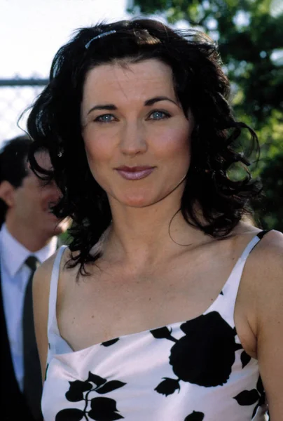 Lucy Lawless Bei Den Amerikanischen Comedypreisen 2001 — Stockfoto