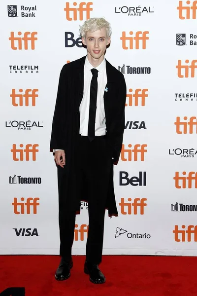 Troye Sivan Bij Aankomst Voor Boy Erased Premiere Toronto International — Stockfoto
