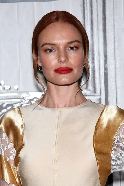 Kate Bosworth Insidan För Aol Build Serien Kändis Candids Thu — Stockfoto