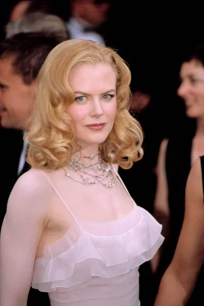 Nicole Kidman Usando Chanel Los Premios Academia 2002 — Foto de Stock