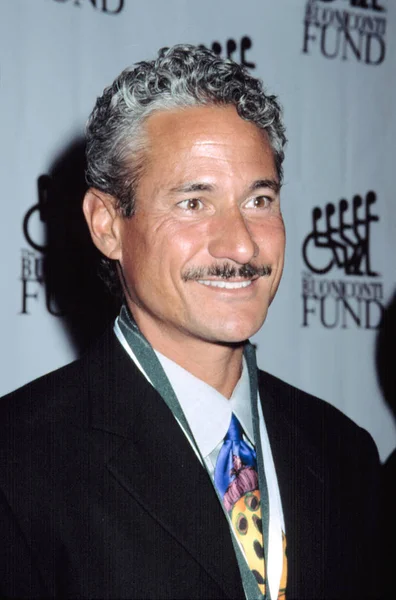 Greg Louganis Buonoconti Fund Great Sports Legends Dinner 2002 — Stock Photo, Image