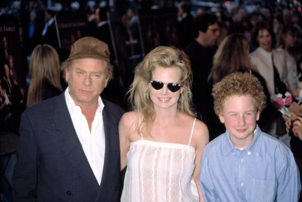 Art Garfunkel Wife Son Premiere Runs Family 2003 Contino — стоковое фото