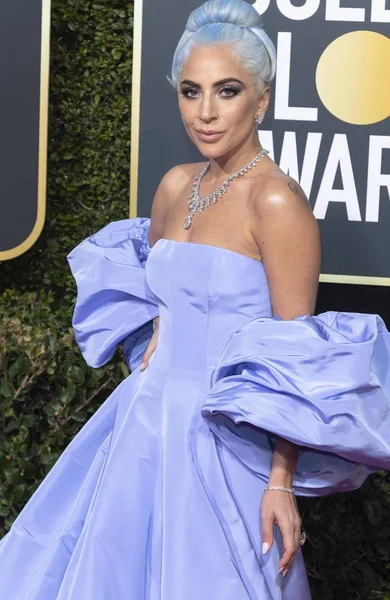 Lady Gaga Принимает Участие Ежегодной Премии Golden Globe Awards Golden — стоковое фото