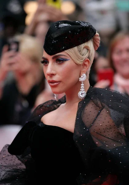 Lady Gaga Při Příjezdu Hvězdy Rodí Gala Premiéra Torontské Mezinárodní — Stock fotografie