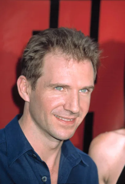 Ralph Fiennes Premiere Widowmaker 2002 Contino — Stock Photo, Image