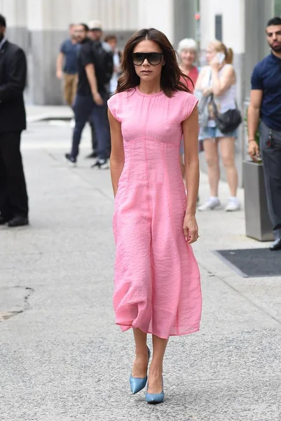 Victoria Beckham Wearing Victoria Beckham Out Celebrity Candids Tue New — Stock Photo, Image