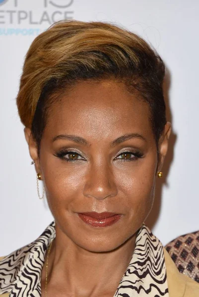 Jada Pinkett Smith, Red Table Talk'un Yeni Bölümlerini Tartışmak için The Moms Host Mamarazzi Etkinliğine geliyor, Private Residence, New York, Ny Ekim 23, 2018. Fotoğraf: Kristin Callahan / Everett Koleksiyonu