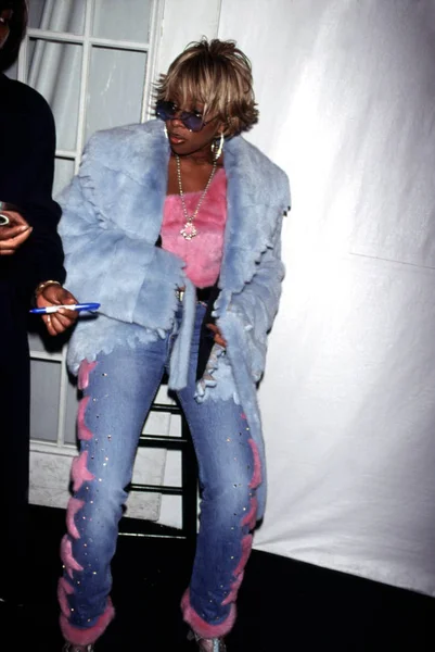 Mary Blige Furs Niji Och Egendesignade Jeans Marc Bauwer Fashion — Stockfoto