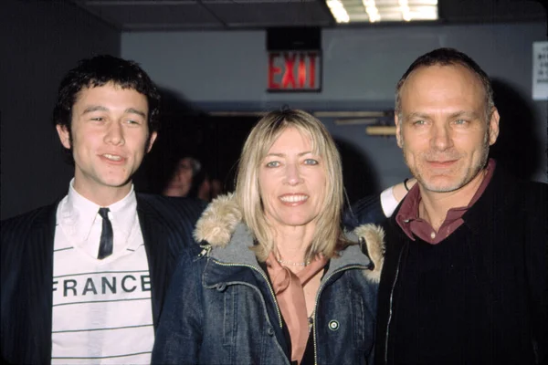 Joseph Gordon Levitt Kim Gordon Und Jordan Melamed Bei Der lizenzfreie Stockbilder