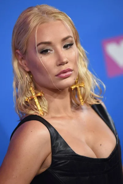 Iggy Azalea Bij Aankomsten Voor 2018 Mtv Vmas Aankomsten Deel Rechtenvrije Stockafbeeldingen