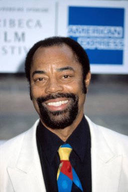 Walt Frazier bir Dynasty prömiyeri ölüm, Tribeca Film Festivali, NYC, 5/07/2003 
