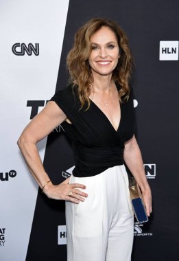Amy Brenneman 2018 Turner Upfront Sunumu için gelenler, Madison Square Garden, New York, Ny May 16, 2018. Fotoğraf: Derek Storm / Everett Koleksiyonu