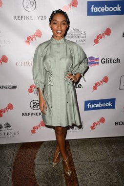 Yara Shahidi, The Lower Eastside Girls Club Geleneksel Bahar Şenliği Galası, Jing Fong Çin Mahallesi, New York, Ny May 16, 2018. Fotoğraf: Kristin Callahan / Everett Koleksiyonu