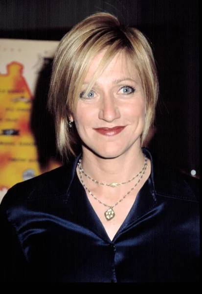 Edie Falco Při Promítání Slunečného Státu Nyc 2002 — Stock fotografie