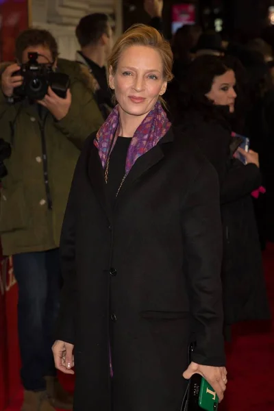 Uma Thurman Asistiendo Kill Mockingbird Opening Night Broadway Shubert Theatre —  Fotos de Stock