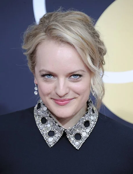 Elisabeth Moss Las Llegadas Para Los 75º Premios Globo Oro — Foto de Stock