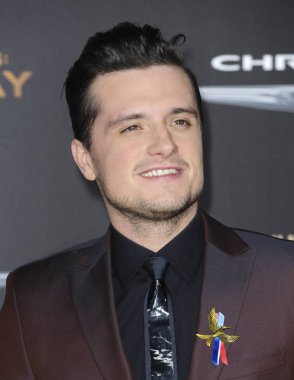Josh Hutcherson Açlık Oyunları için gelenler: Mockingjay Bölüm 2, Microsoft Theater, Los Angeles, Ca Kasım 16, 2015. Fotoğraf: Elizabeth Goodenough / Everett Koleksiyonu 