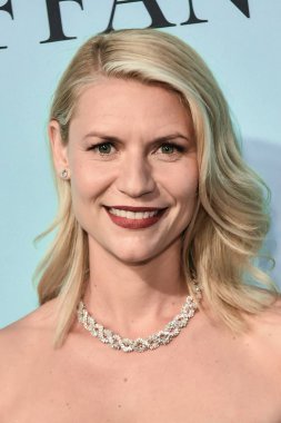 Claire Danes Tiffany & Co. için gelen 2017 Blue Book Collection, St. Anns Warehouse, Brooklyn, Ny 21 Nisan 2017'yi kutluyor. Fotoğraf: Steven Ferdman / Everett Koleksiyonu 