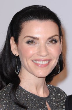 Julianna Margulies 2015 Cfda Moda Ödülleri için gelenler, Lincoln Center Alice Tully Hall, New York, Ny Haziran 1, 2015. Fotoğraf: Kristin Callahan / Everett Koleksiyonu