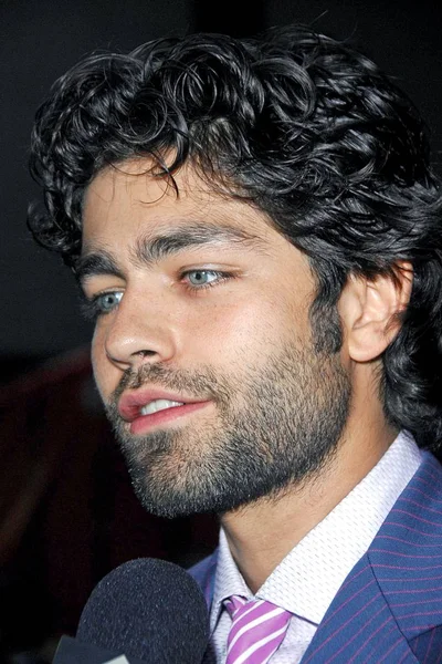 Adrian Grenier Arrivals Entourage Season Four Hbo Premiere Ziegfeld Theatre — Stock Photo, Image