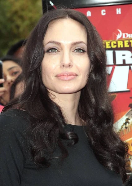 Angelina Jolie Las Llegadas Para Kung Panda Dvd Release Party — Foto de Stock