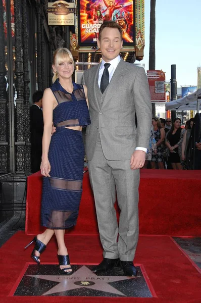 Anna Faris Chris Pratt Ceremonii Indukcji Star Hollywood Walk Fame — Zdjęcie stockowe