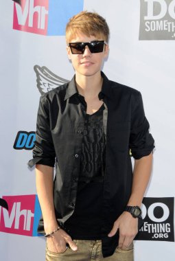 Justin Bieber için gelenler 2011 Vh1 Do Something Ödülleri, Hollywood Palladium, Los Angeles, Ca Ağustos 14, 2011. Fotoğraf: Dee Cercone /Everett Collection