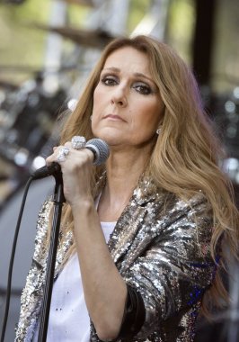 Celine Dion Celine Dion ile Nbc Today Show Konseri için sahnede, Rockefeller Plaza, New York, Ny Temmuz 22, 2016. Fotoğraf: Lee / Everett Collection