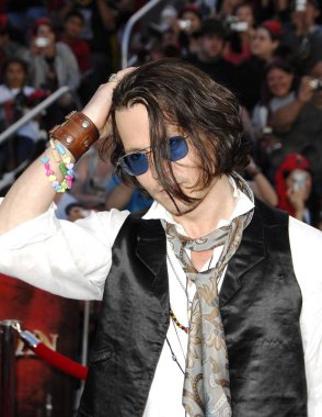 Johnny Depp Karayip Korsanları Prömiyeri için gelenler: World's End at, Disneyland, Anaheim, Ca, Mayıs 19, 2007. Fotoğraf: Michael Germana / Everett Koleksiyonu