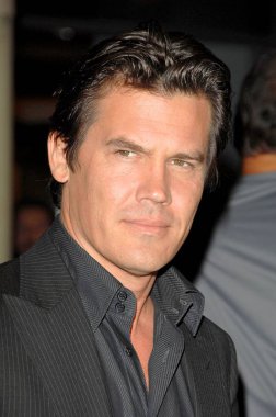 Josh Brolin gelen gelen Elah Premiere Vadisi 'Nde, Arclight Hollywood cinema, Los Angeles, CA, 13 Eylül 2007. Fotoğraf: Dee Cercone/Everett Collection