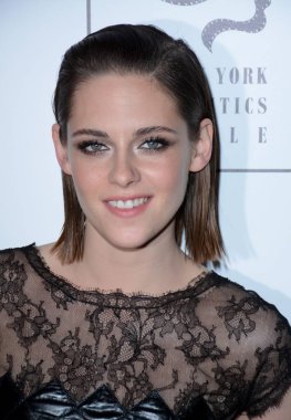 Kristen Stewart, The New York Film Critics Circle Gala Ödülleri Yemeği için gelenler, Tao Downtown, New York, Ny Ocak 4, 2016. Fotoğraf: Derek Storm / Everett Koleksiyonu