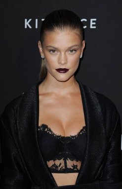 Nina Agdal Harper's Bazaar Eylül Icons Party, Plaza Hotel, New York, Ny 16 Eylül 2015 için gelenler. Fotoğraf: Kristin Callahan / Everett Koleksiyonu