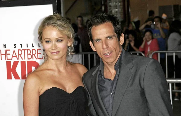 Christine Taylor Ben Stiller Arrivals Heartbreak Kid Premiere Mann Village — Stock Photo, Image